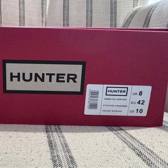 HUNTER- Women's PLAY Short Rain Boots - Picture 9 of 13